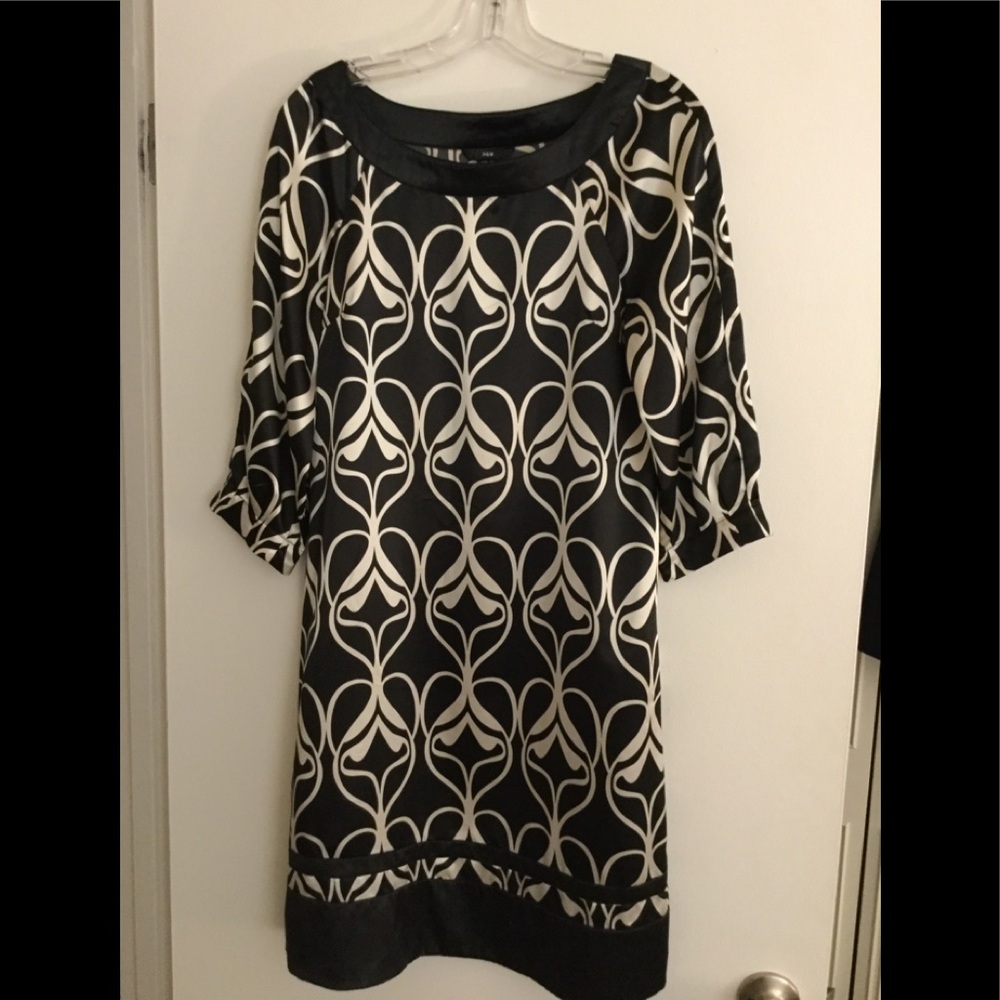 Black and white satin dress, short, 3/4 sleeves